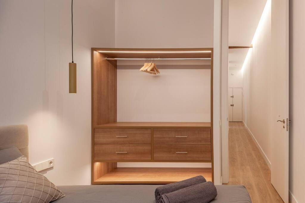 Centro III Calle Carrera De San Jeronimo 3Br 3Bh Madrid Exterior photo